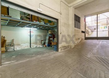 Parcheggio - Appartamento Via Garibaldi
 
149, Lentini - foto 34