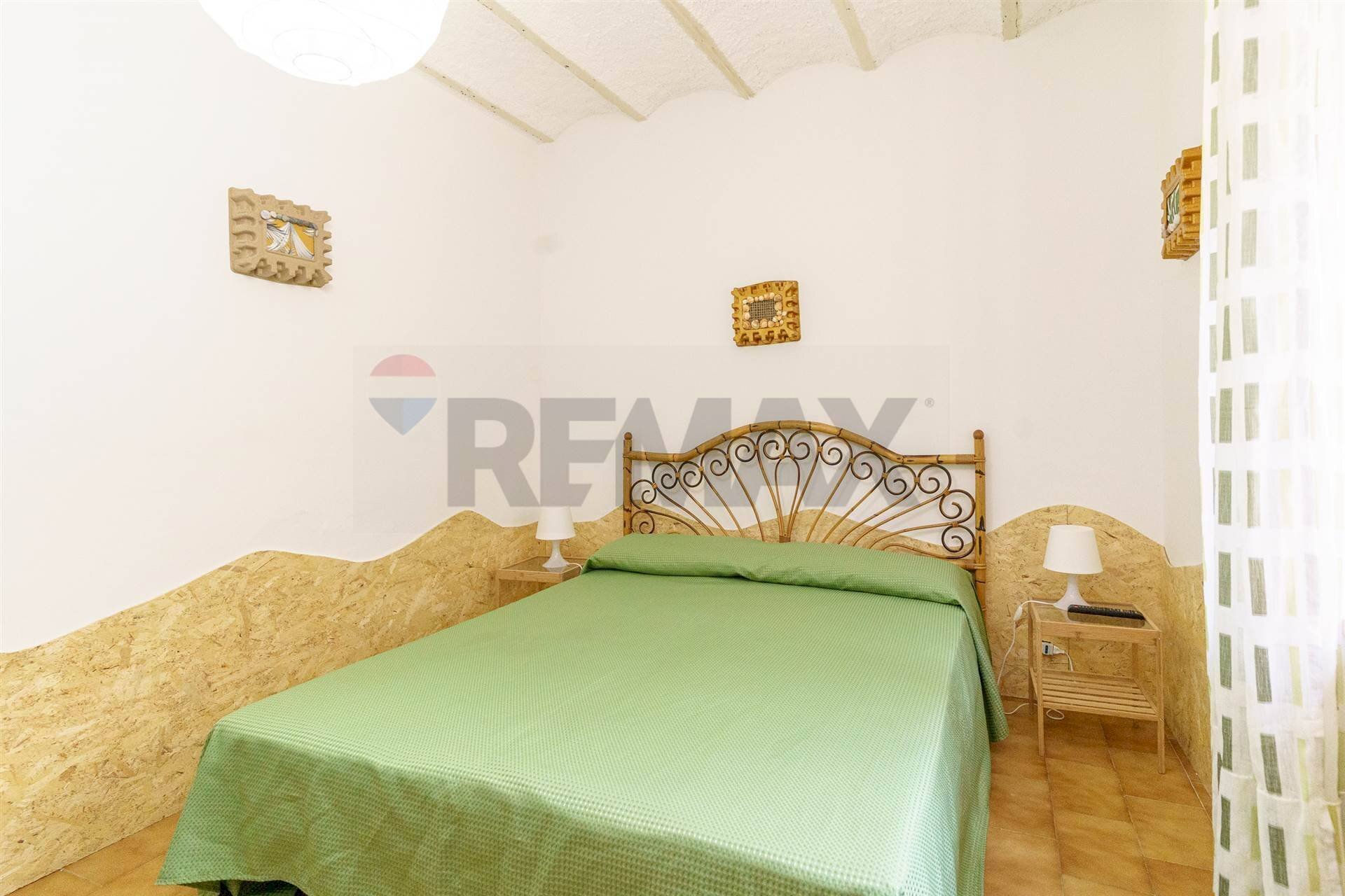 Camera / camera da letto - Villa Via del mare
22, Oliveri - foto 3