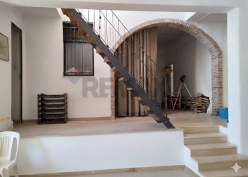 Scale - Villa VIA DELLE TERRE COTTE RAGALNA, Ragalna - foto 11