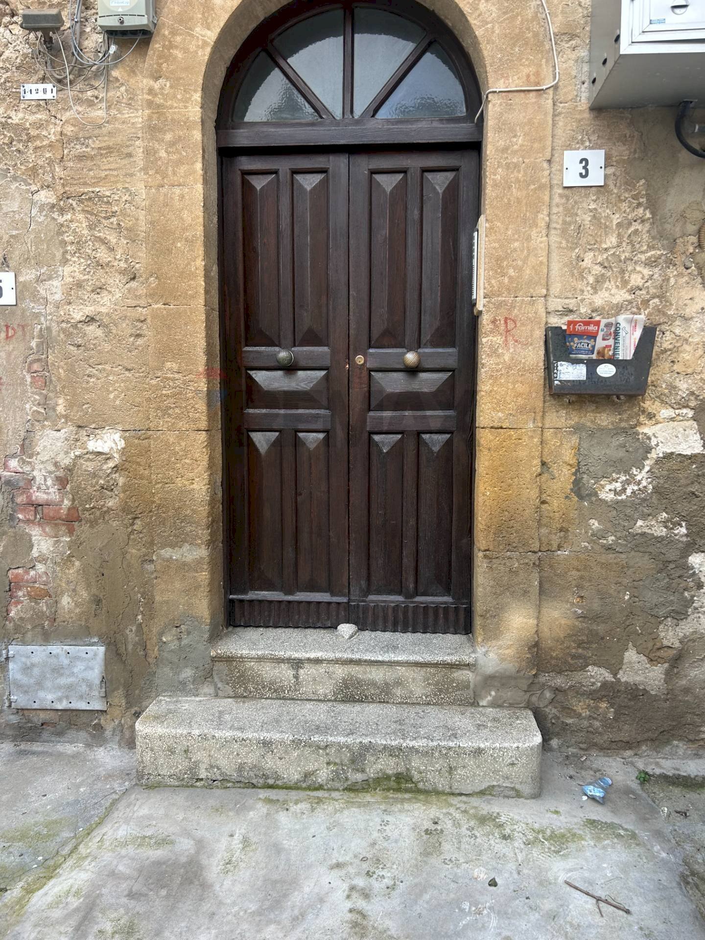 Edificio all\'aperto - Appartamento Via Salvati
 
3, Caltanissetta - foto 1