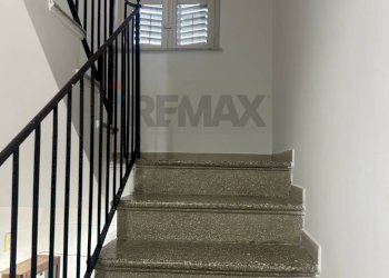 Scale - Appartamento Via Salvati
 
3, Caltanissetta - foto 2