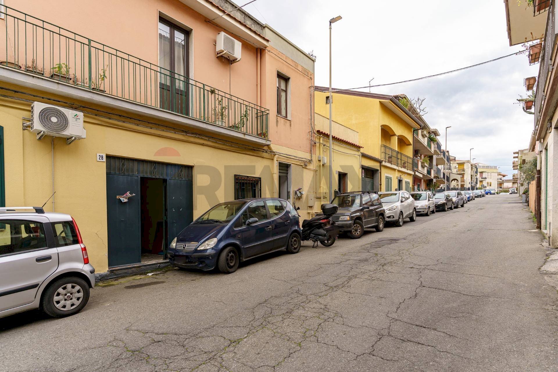 Edificio all\'aperto - Semi-detached house via acicastello
 
26, Aci Castello - photo 1