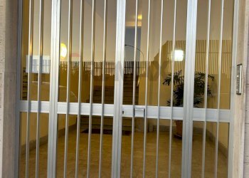 Balcone - Appartamento Via Federico De Roberto
 
21, Caltanissetta - foto 1