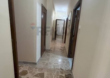 Hall / corridoio - Appartamento Via Federico De Roberto
 
21, Caltanissetta - foto 4