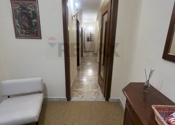 Hall / corridoio - Appartamento Via Federico De Roberto
 
21, Caltanissetta - foto 7