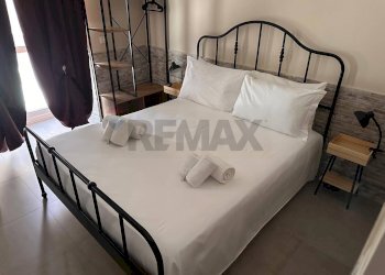 Camera / camera da letto - Trilocale Via Santa Maria Della Salette
 
10, Catania - foto 14