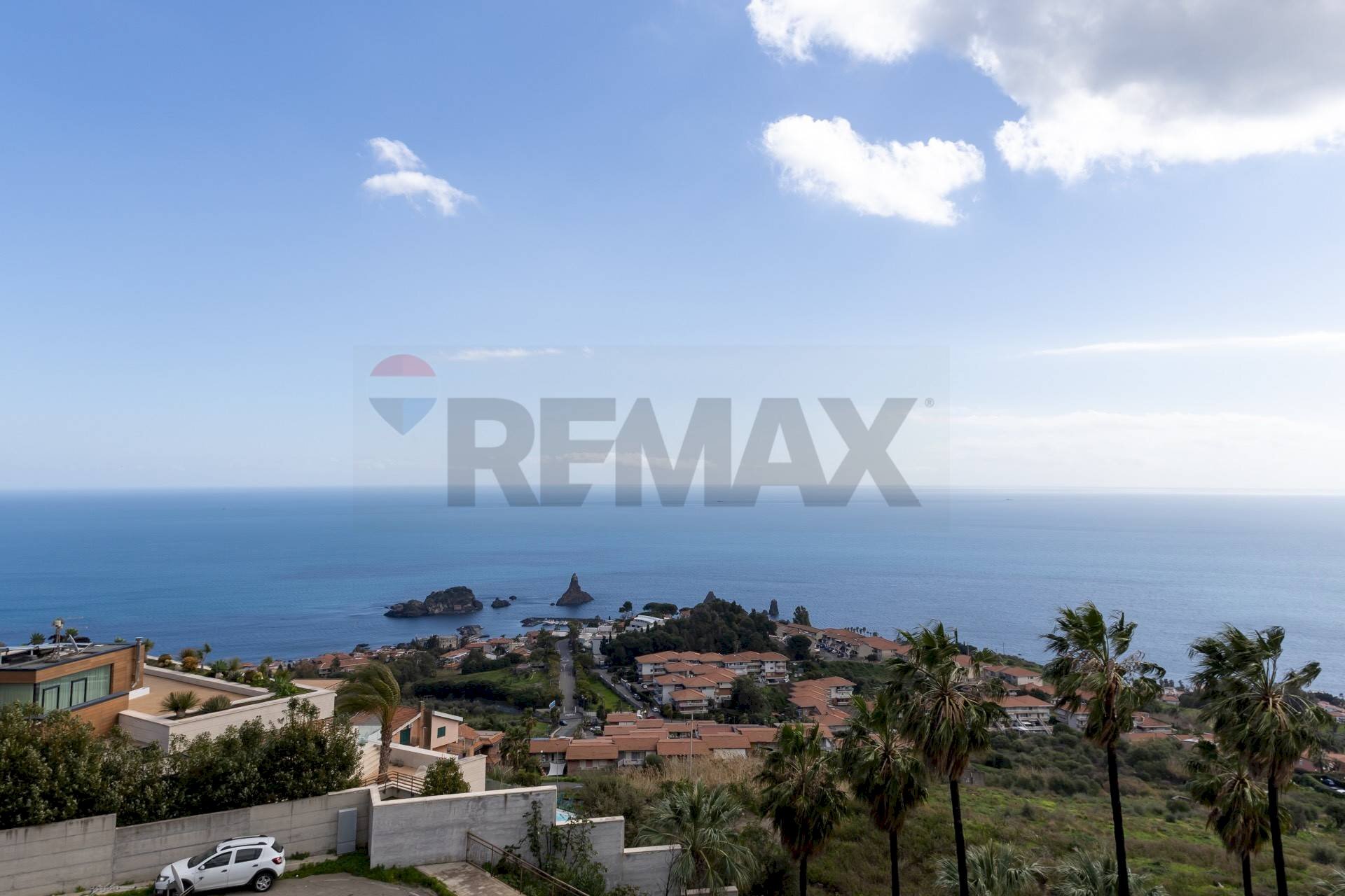 Vista dell\'acqua - Appartamento Via Dei Ciclopi
 
83, Aci Catena - foto 2