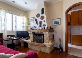 Soggiorno - Appartamento Via Dei Ciclopi
 
83, Aci Catena - foto 11