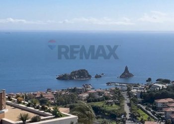 Vista dell\'acqua - Appartamento Via Dei Ciclopi
 
83, Aci Catena - foto 1