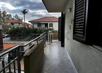 Balcone - Trilocale via Simone Neri  (ex v. Carrata)
 
1, Mascali - foto 5