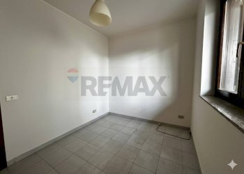 Stanza vuota - Trilocale via Simone Neri  (ex v. Carrata)
 
1, Mascali - foto 11