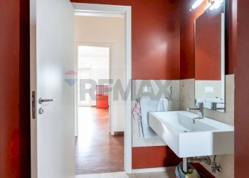 Bagno - Trilocale Via Santa Maria la Stella
 
78, Aci Sant'Antonio - foto 24