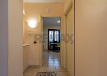 Hall / corridoio - Villa Bifamiliare Via San Nicolò
 
6, Aci Catena - foto 19