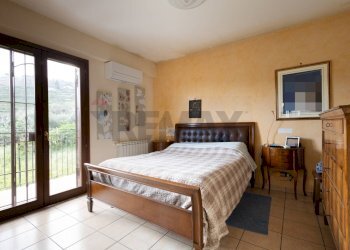 Camera / camera da letto - Villa Bifamiliare Via San Nicolò
 
6, Aci Catena - foto 21