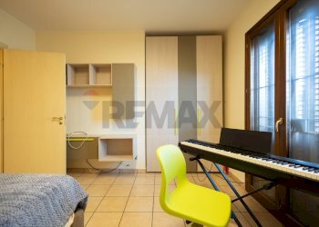 Sala da pranzo - Villa Bifamiliare Via San Nicolò
 
6, Aci Catena - foto 28