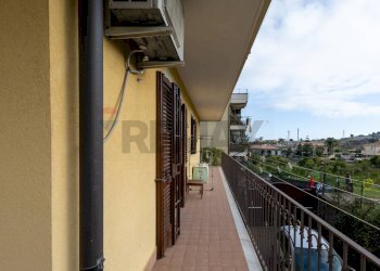 Balcone - Villa Bifamiliare Via San Nicolò
 
6, Aci Catena - foto 29