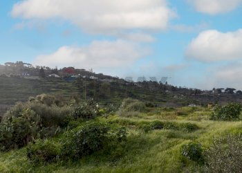 Vista delle montagne - Villa Bifamiliare Via San Nicolò
 
6, Aci Catena - foto 33