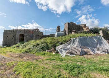 Vista delle montagne - Rustico via Dei Savochelli
 
snc, Mascali - foto 14