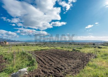 Vista delle montagne - Rustico via Dei Savochelli
 
snc, Mascali - foto 15
