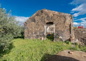 Vista delle montagne - Rustico via Dei Savochelli
 
snc, Mascali - foto 18
