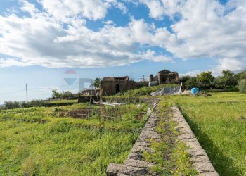 Giardino - Rustico via Dei Savochelli
 
snc, Mascali - foto 26