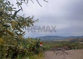 Vista delle montagne - Terreno agricolo Contrada Pernicotto, Adrano - foto 3