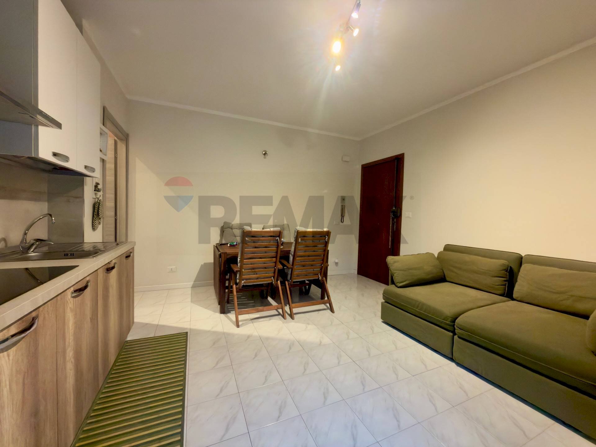 Sala da pranzo - Bilocale VIA RUGGERO LEONCAVALLO, Taormina - foto 2