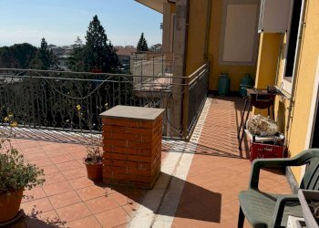 Terrazza - Four-room apartment VIA UMBERTO
 
305, San Pietro Clarenza - photo 16