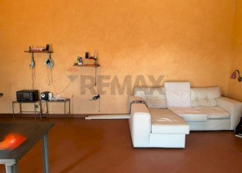 Soggiorno - Four-room apartment VIA UMBERTO
 
305, San Pietro Clarenza - photo 21