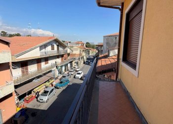 Balcone - Four-room apartment VIA UMBERTO
 
305, San Pietro Clarenza - photo 22