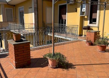 Terrazza - Four-room apartment VIA UMBERTO
 
305, San Pietro Clarenza - photo 25