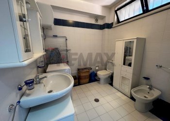 Bagno - Bilocale viale immacolata
 
126, Mascali - foto 3