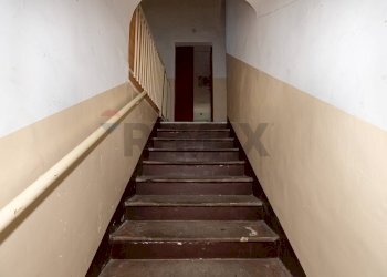 Scale - Quadrilocale Via Duca d'Aosta
 
13, San Giovanni la Punta - foto 24