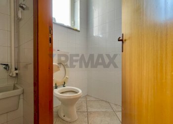 Bagno - Ufficio Viale Autonomia
18, Caltagirone - foto 38