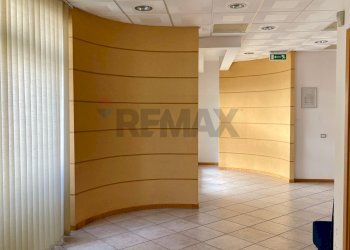 Stanza vuota - Ufficio Viale Autonomia
18, Caltagirone - foto 44