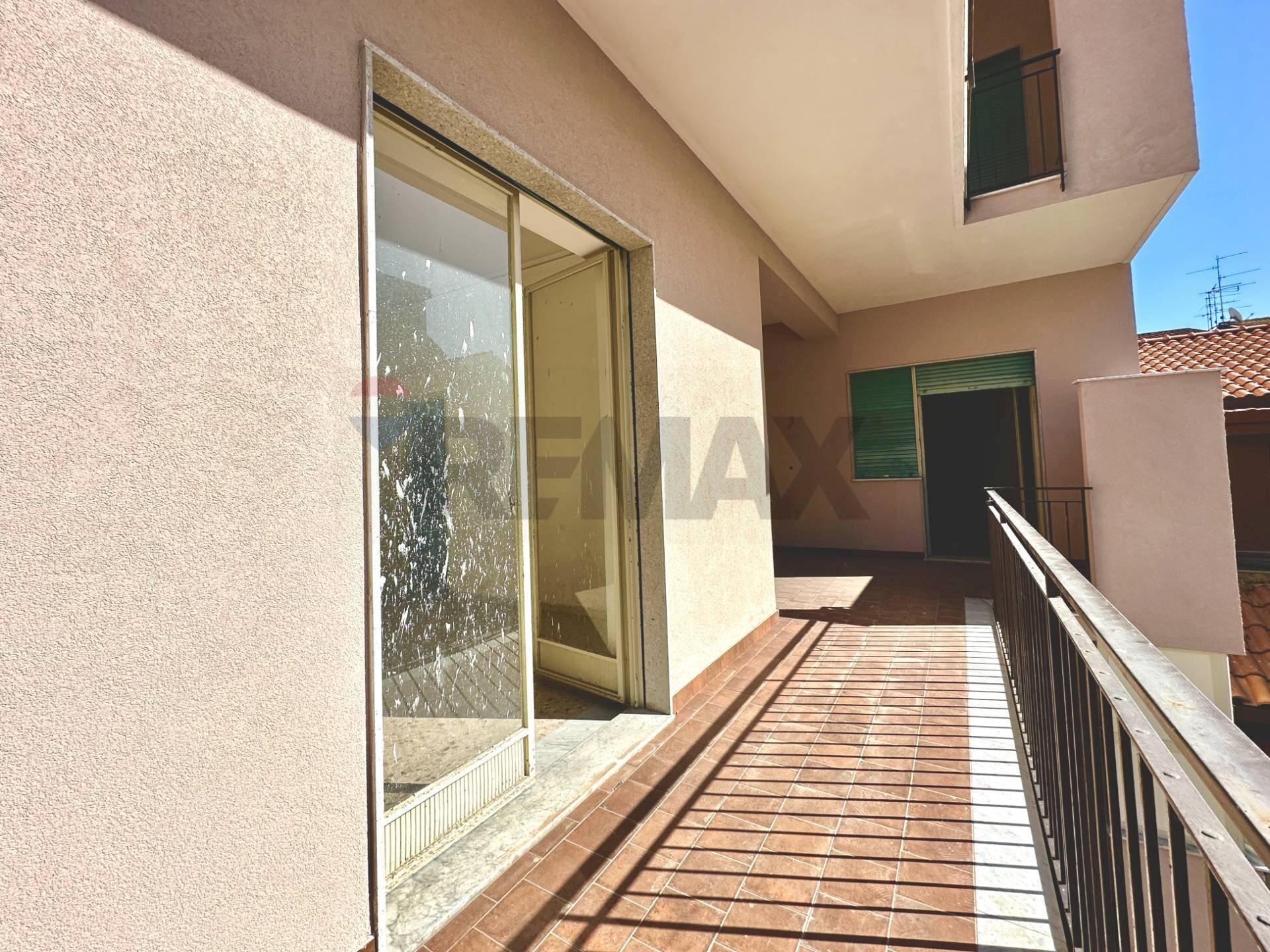 Balcone - Appartamento Via Francesco Cilea
 
14, Acireale - foto 2