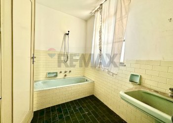 Bagno - Appartamento Via Francesco Cilea
 
14, Acireale - foto 13