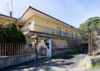 Casa all\'aperto - Three-room apartment Via Finaita
 
6, Zafferana Etnea - photo 2