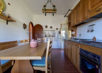 Cucina - Three-room apartment Via Finaita
 
6, Zafferana Etnea - photo 17