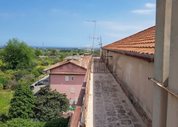 Terrazza - Appartamento via Ingegnere Giuseppe Tomarchio
 
4, Calatabiano - foto 3