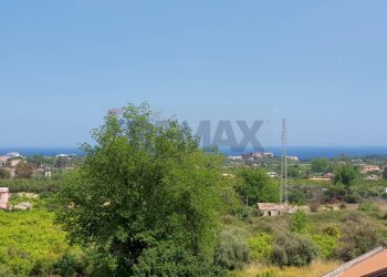 Vista delle montagne - Appartamento via Ingegnere Giuseppe Tomarchio
 
4, Calatabiano - foto 10