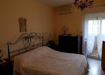 Camera / camera da letto - Appartamento via Ingegnere Giuseppe Tomarchio
 
4, Calatabiano - foto 14