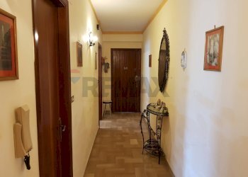 Hall / corridoio - Appartamento via Ingegnere Giuseppe Tomarchio
 
4, Calatabiano - foto 20