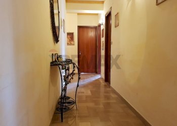 Hall / corridoio - Appartamento via Ingegnere Giuseppe Tomarchio
 
4, Calatabiano - foto 21