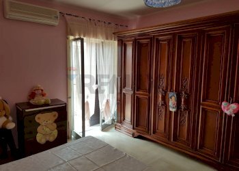 Camera / camera da letto - Appartamento via Ingegnere Giuseppe Tomarchio
 
4, Calatabiano - foto 36