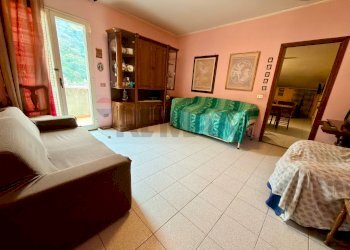 Soggiorno - Appartamento VIA GIUSEPPE GARIBALDI
 
30, Graniti - foto 4