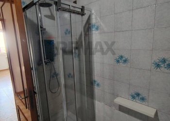 Bagno - Trilocale VIA LIVORNO
 
17, Aci Castello - foto 30