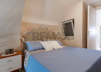 Camera / camera da letto - Casa semi indipendente Via Giuseppe Verdi
 
49, Catania - foto 10