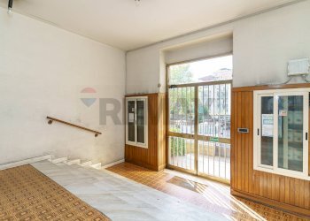 Ingresso condominiale - Appartamento Catania - foto 4