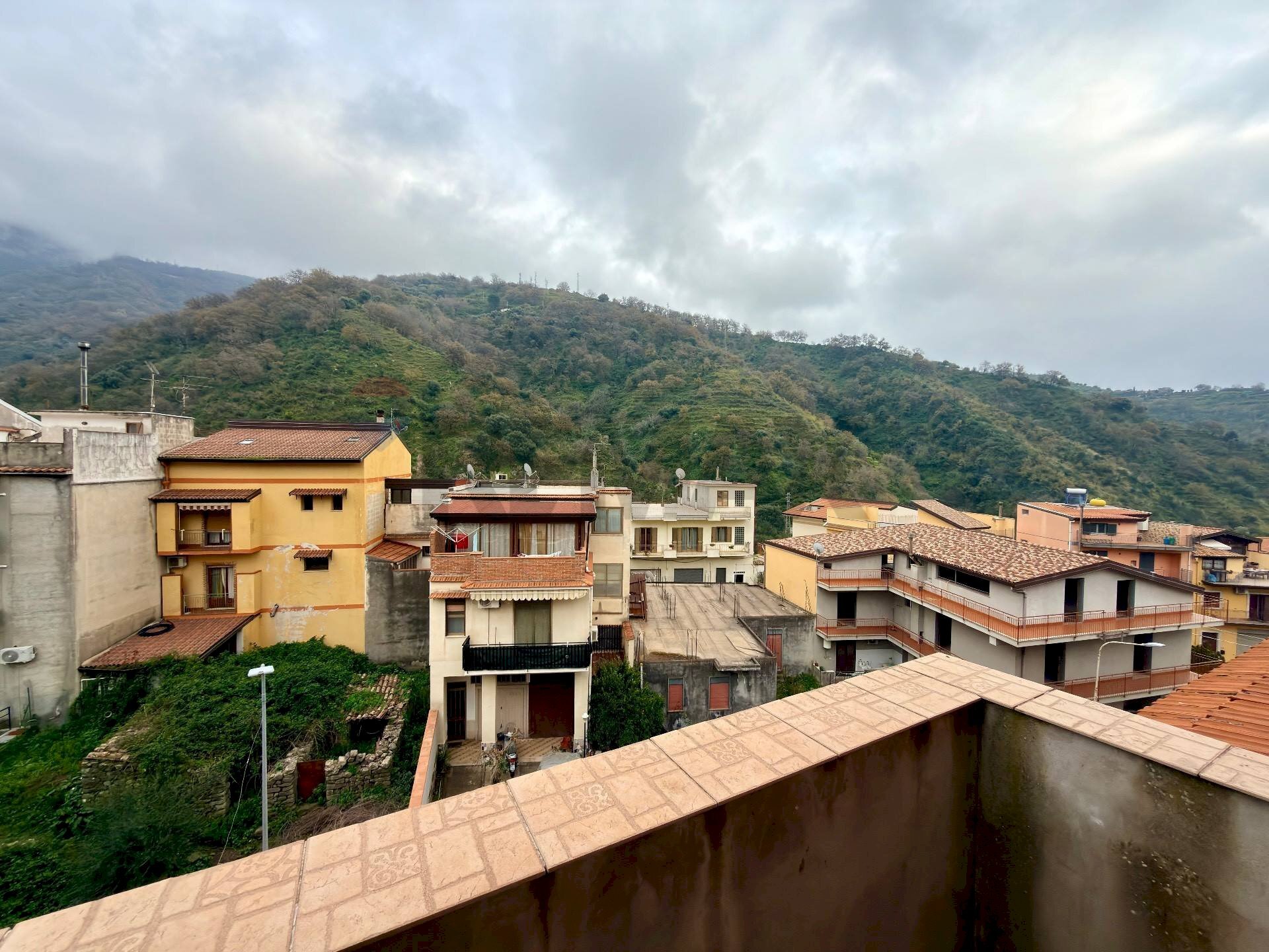 Balcone - Apartment VIA GIUSEPPE GARIBALDI
 
30, Graniti - photo 2